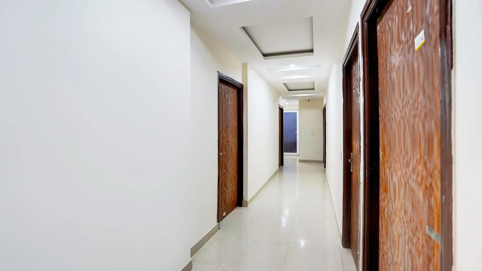Ys Upscale Residency Hotel Gurgaon